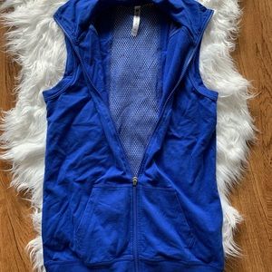 NWOT Fabletics cobalt blue mesh workout vest